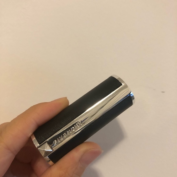 Givenchy Le Rouge Lipstick 304 - Picture 3 of 6